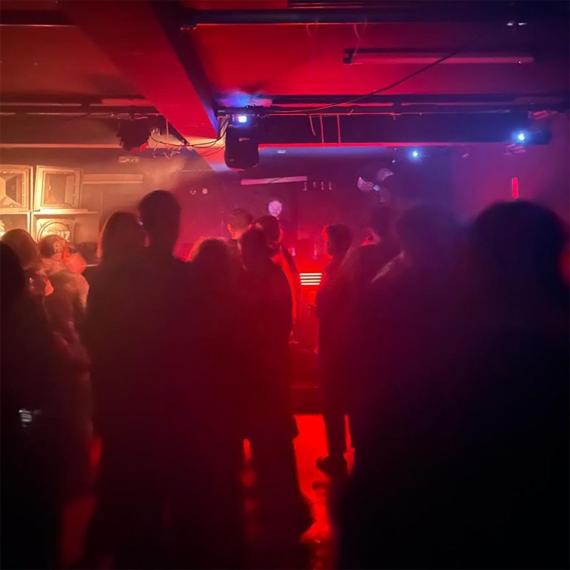 Marís & Wonderprince – Live From Unhappen at Cu, Dalston – 10.04.2025 (13/06/2025)